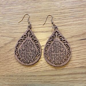 Boho Teardrop Wood Filigree Earrings - Brown